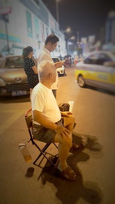 【美麗的ta】坐著等k1路