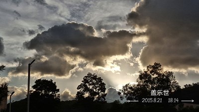 臺(tái)風(fēng)卷來(lái)的好天氣