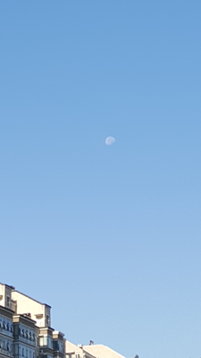 來張月亮的清晰大圖