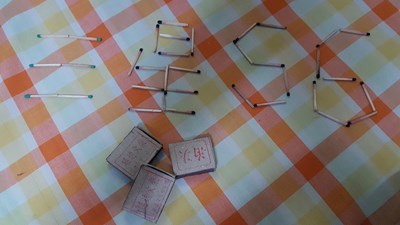  找出你身邊的隱藏的三星，拍下身邊任何地方的字母/數字：“N”“5”“S”“6”“+”
