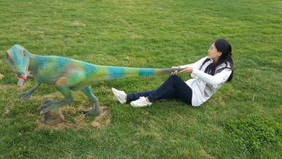 #美女與“野獸”的合影#放膽來(lái)