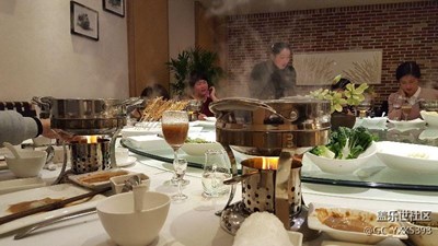 聚會一下。