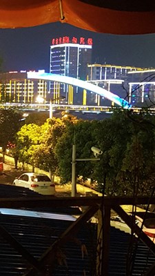 愛(ài)不一樣 夜游精靈