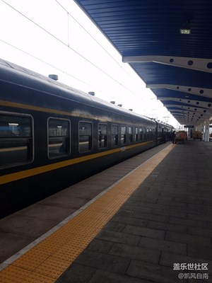 這是中國現(xiàn)在運行最古老的火車吧！