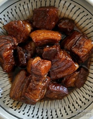 趕快來一盆米飯！