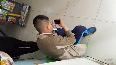 BOY，看出來了，你是真正三星粉