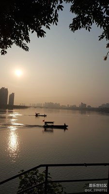 愛不一樣 留住剎那