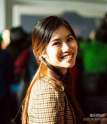 你的微笑——是簡單的