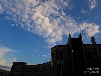 藍(lán)，繾綣