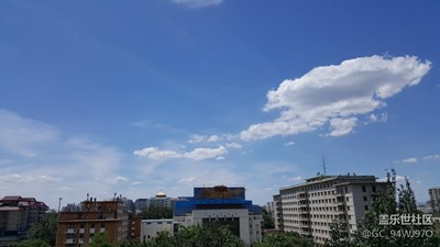 藍天白云