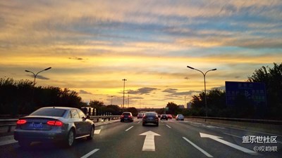 最美夕陽(yáng)紅