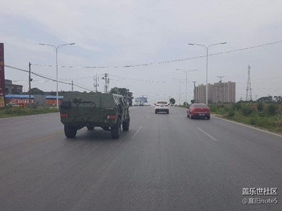 試車廠出來的悍馬