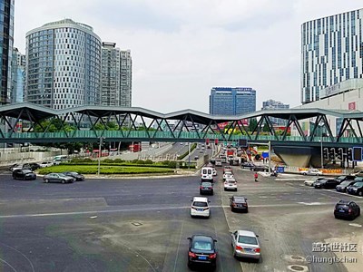 金沙江路真北路人行天橋
