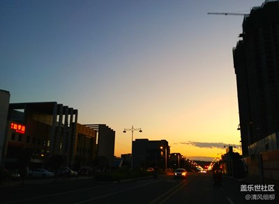 夏夜+綿陽市三臺縣涪江邊+華燈初上（一）