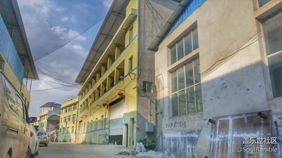 天熱拍個照不容易