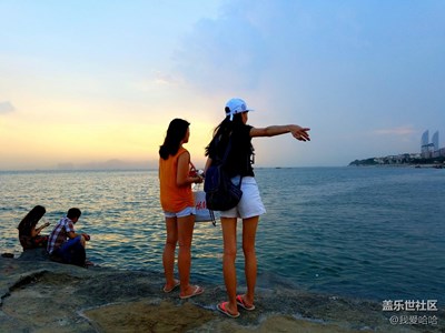 黃昏下的曾厝垵海邊