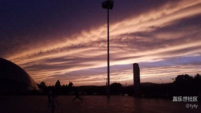 這光線怎么就調(diào)不好了呢？