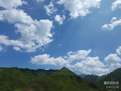 神奇九寨藍(lán)藍(lán)的天