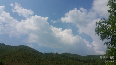 藍(lán)天白云