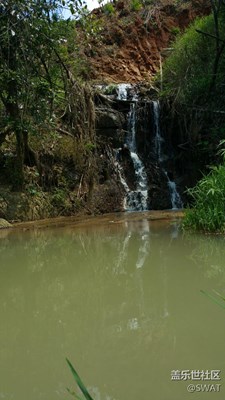假裝是瀑布