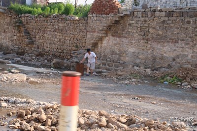 災(zāi)區(qū)偶拍?。?！