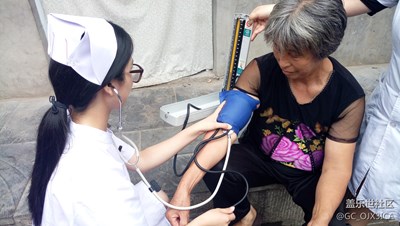 救死扶傷?。。?！