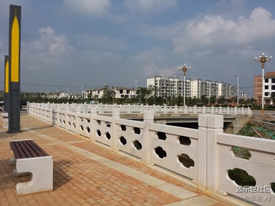 【秋色正濃】+曲靖馬龍縣+城市一隅