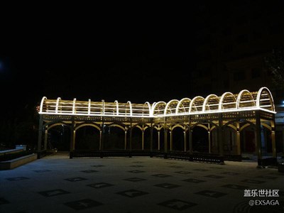 別樣國慶+運城+晚上的光輪門