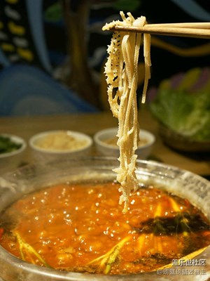 夜戰(zhàn)水晶鍋～(￣▽￣～)(～￣▽￣)～