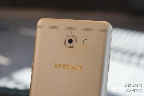 三星C9 Pro評測:大屏超薄設計 相機玩法豐富【下騙】 三星C9 Pro評測:大屏超薄設計 相機玩法豐富【下騙】