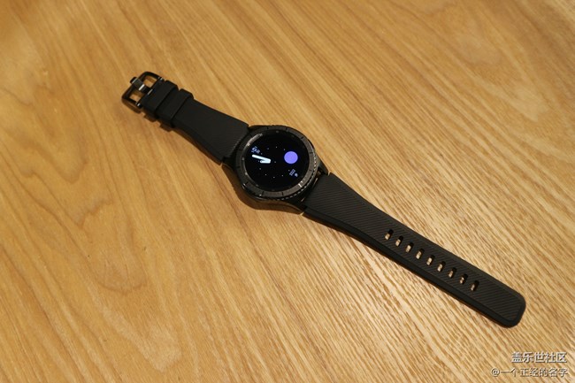 集裝13與實(shí)用于一體的裝備 Gear S3上手體驗(yàn)