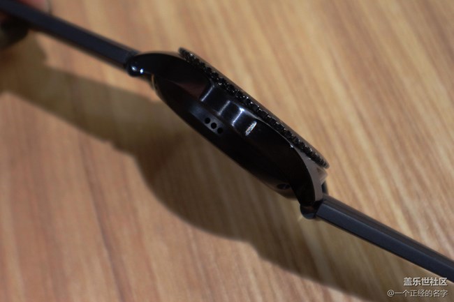 集裝13與實(shí)用于一體的裝備 Gear S3上手體驗(yàn)