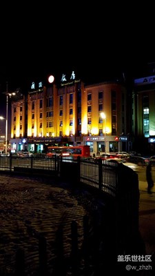 百年廣場(chǎng)英姿爽！