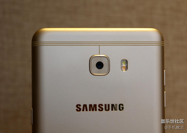 三星Galaxy C9 Pro ，年輕人必備的社交輕旗艦時(shí)尚單品