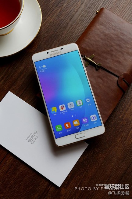 有你剛剛好 輕薄時尚 三星Galaxy C9 Pro「圖賞」