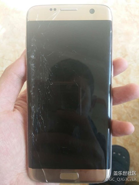 屏幕碎了，怎么辦??？！55555555555555