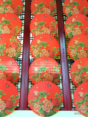 人要像一把傘，能屈能伸，，，，，，