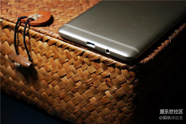 【搞機小公主】三星大屏越級旗艦——Galaxy C9 Pro 體驗 【搞機小公主】三星大屏越級旗艦——Galaxy C9 Pro 體驗