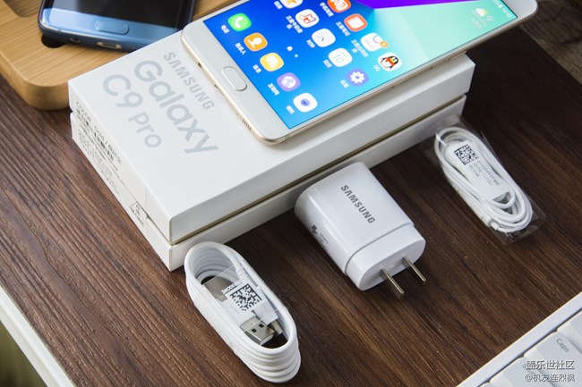 真正的“剛剛好”？——三星C9 Pro輕體驗(yàn)