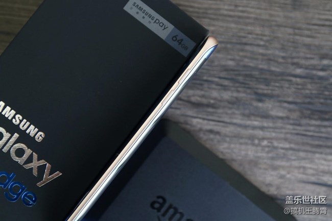 再度續(xù)寫曲面?zhèn)髌妫汉魉{版三星Galaxy S7 edge驚艷四射