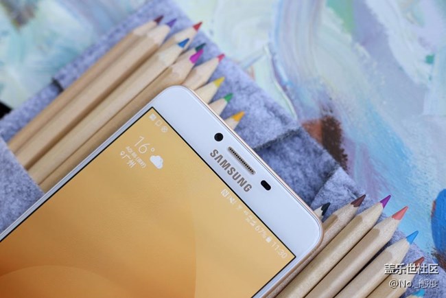 薄得讓人發(fā)指的親民中端旗艦 三星師奶Pro開(kāi)箱