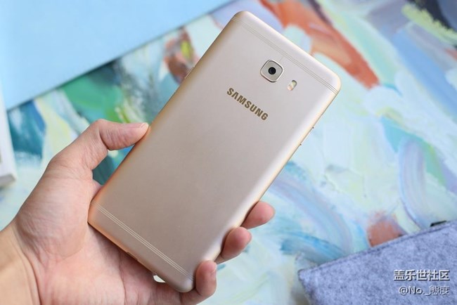 薄得讓人發(fā)指的親民中端旗艦 三星師奶Pro開(kāi)箱