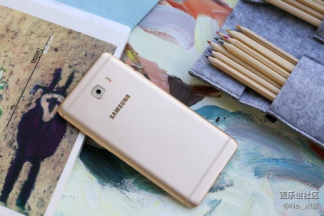 薄得讓人發(fā)指的親民中端旗艦 三星師奶Pro開(kāi)箱