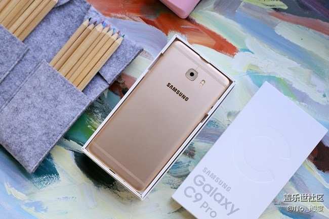 薄得讓人發(fā)指的親民中端旗艦 三星師奶Pro開(kāi)箱