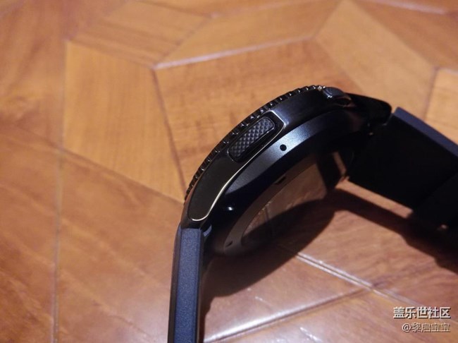 【用科技智造時間】一抬手，“圓”來是你