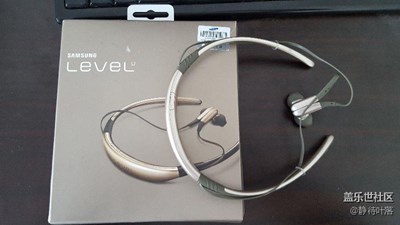 藍(lán)牙耳機(jī)