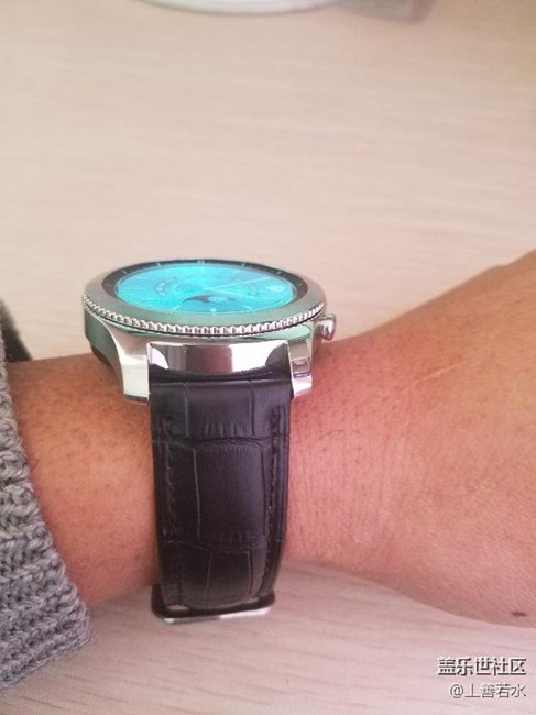 經(jīng)典版更換表帶，帥氣逼人！！有木有，有木有