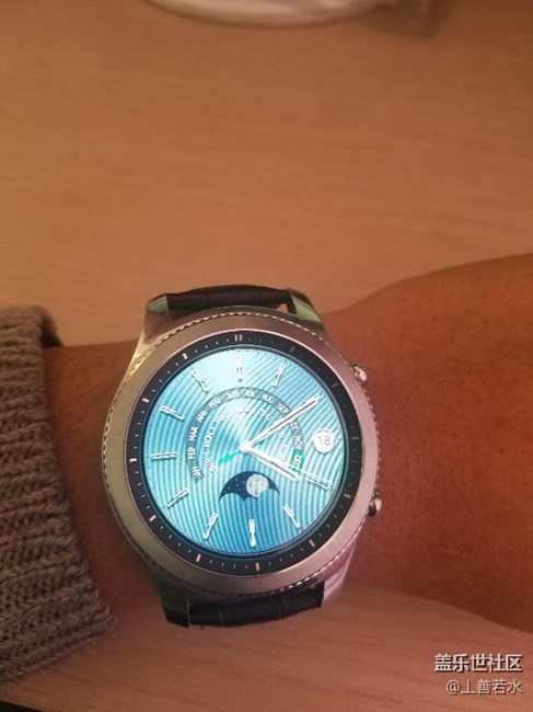 經(jīng)典版更換表帶，帥氣逼人！！有木有，有木有