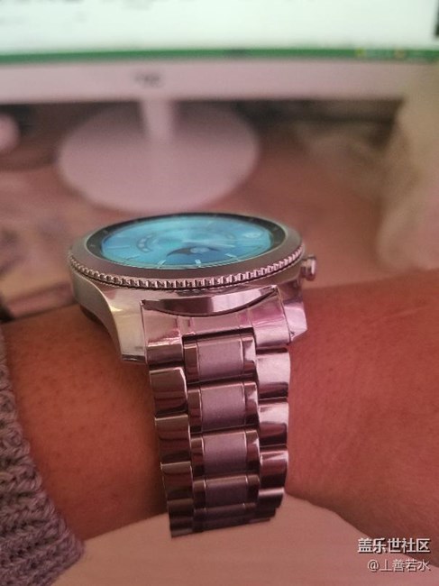 經(jīng)典版更換表帶，帥氣逼人！！有木有，有木有