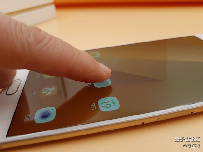 再談三星“大兵小將“，你的名字：Galaxy C9 Pro